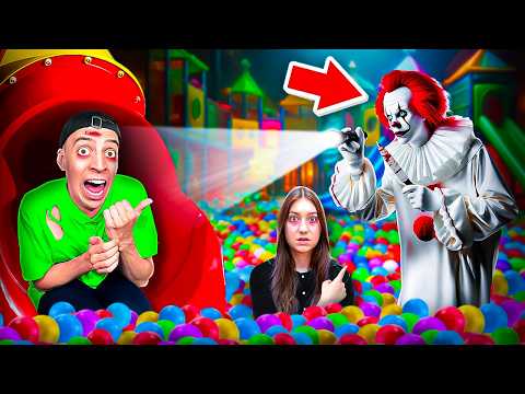 HORROR CLOWN verfolgt uns bei 1000€ Hide and Seek in KINDERSPIELELAND! 🤡