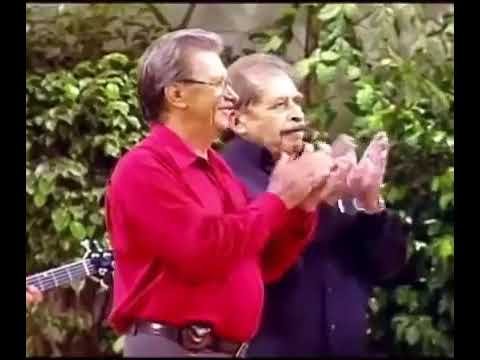 Zico e Zeca & Liu e Léu dançando catira no Programa Viola Minha Viola em 2004