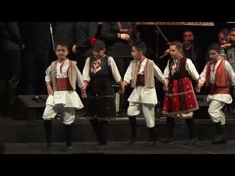 ANSAMBL " Nikola Jonkov Vapcarov " - Rastak