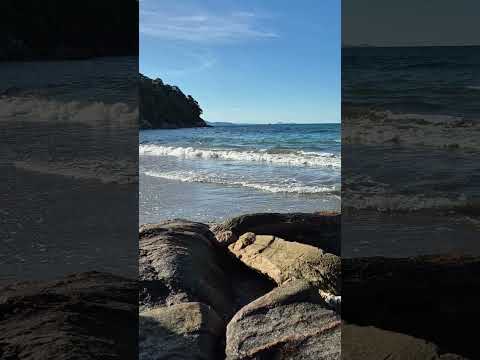 Praia do Estaleiro em Porto Belo Araça SC #araça #caixadaço #portobelo #Bombinhas #SantaCatarina