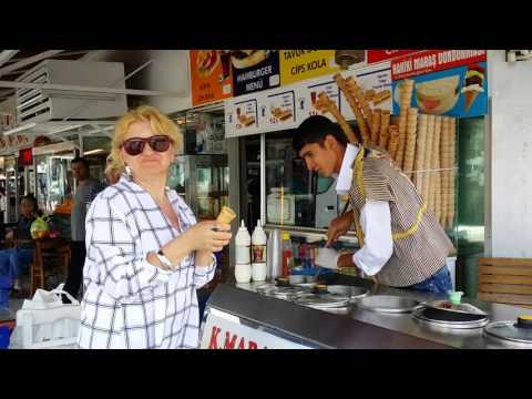 Zlatka und der witzige türkische Eisverkäufer