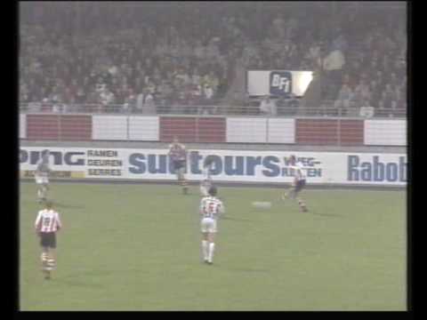 Cambuur - SC Heerenveen    1 - 2          8-9-1993 1e helft