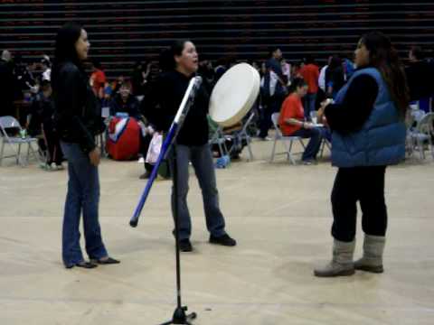 U of W powwow 2010 - hand drum contest