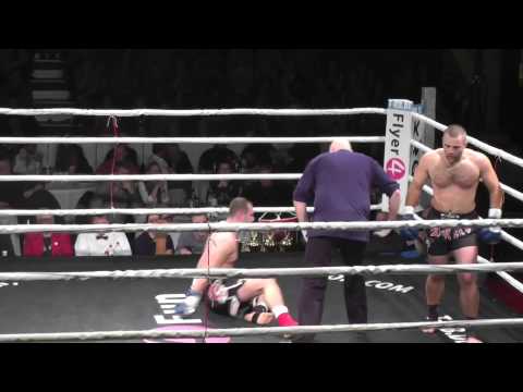 Martin Jahn vs. Martynas Knyzelis - Kickmas 2012 - WM-Kampf IMC bis 96,6kg