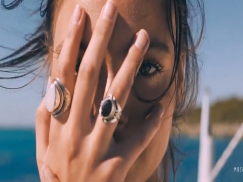 Medsound feat  Maria Estrella   Dreaming Of You