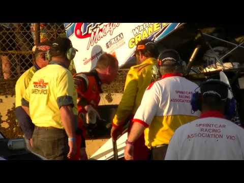 Darryl Campbell Sprintcar Crash - Avalon Raceway 7/12/2013