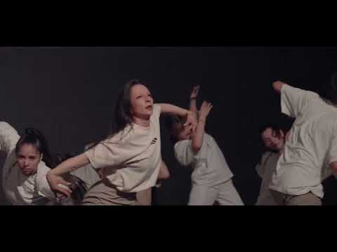 Izabel Kostova, SoulmateZ, Молец - Случки