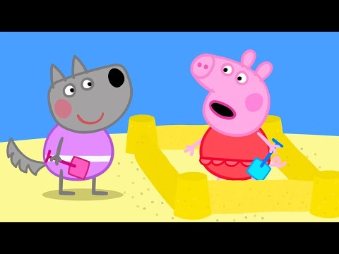 Peppa Pig Enjoys Beach Fun Building Sandcastles 🐷 🏖 Peppa TV