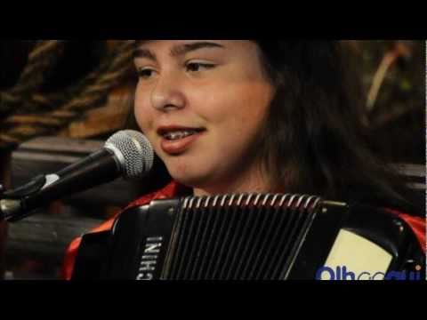 Kelly A Menina Da Gaita - Procurando Um Trovador (trova)