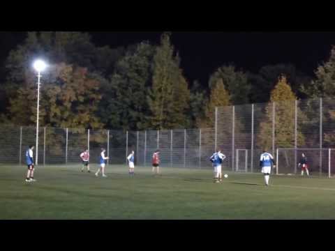 Winterliga Bremen: LinksVerweser Interruptus - FC Insolvenz 7:2 (4:0) 3. Teil