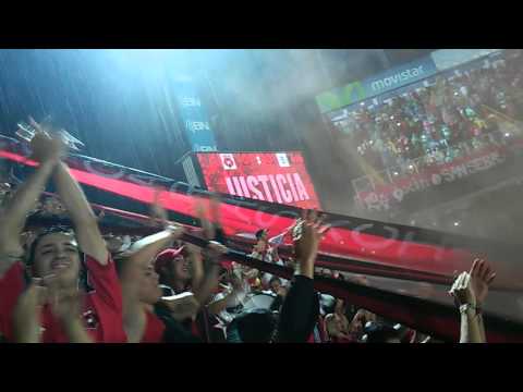 "Recibimiento Semifinal Alajuelense vs Princesos 30/04/2016" Barra: La 12 &bull; Club: Alajuelense