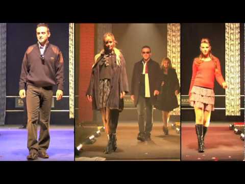 Veronique Comot - Défilé de Mode plescop 2010 - une vidéo Art et Création2.mp4