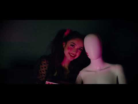 Sela Hack- Mannequin (Official Video)