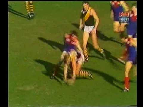 VFL R16 1982 - Melbourne v Richmond