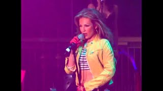 Thalía - Seducción (El Sexto Sentido DVD 2005)