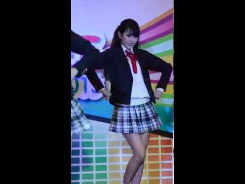 N' Pueng Mariposa cover Lovelyz @ HAHA cover dance 2015 (audition)