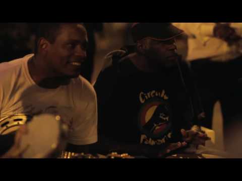 Toinho Melodia - Praça do Samba