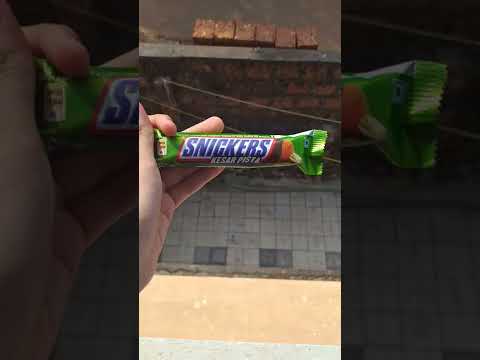 Unboxing Snickers Kesar Pista |chocolate asmr #shorts #shortvideo #trending #viralshorts