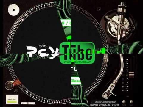 Silly Twit ॐ In Quarantaene