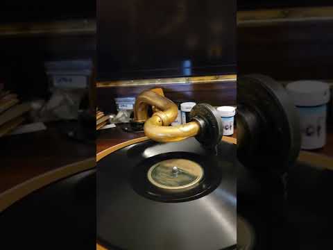 Midnight in Paris - Eddie Paul The Paramount Orchestra Melotone Records #5-12-03 1935