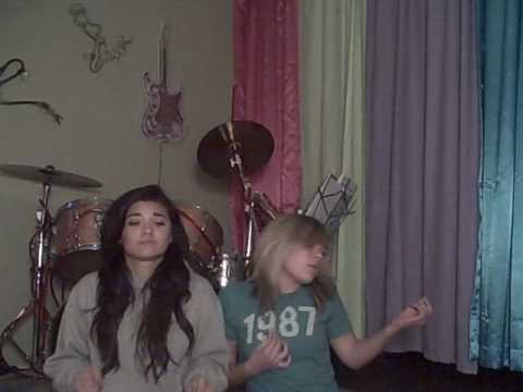 Taylor and Tori sing 