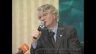 BNP Paribas CEO presser, Fortis CEO comments on buy-out