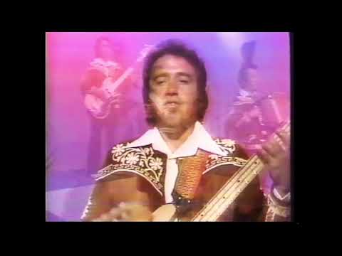 Los Alegres de Teran - Moneda Sin Valor (En Vivo)