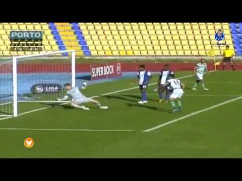 Gol de Fabrício contra o Porto B