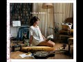 04 - Carla Bruni - I Felt My Life With Both My Hands - No Promises