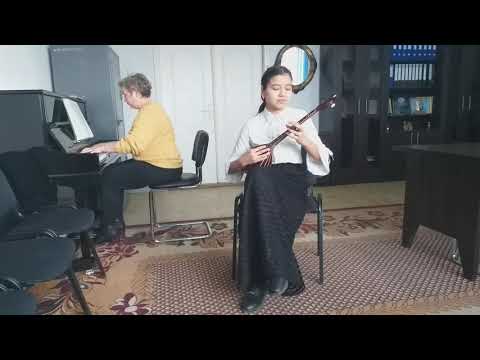 "Старое банджо"- А.Гуревич,А Исаев,исп Уринбаева Ойжамол.