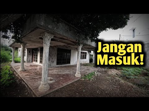 MELISSA'S MURDER HAUNTED HOUSE!