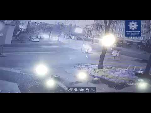 У Франківську п’яний водій в’їхав у стовп