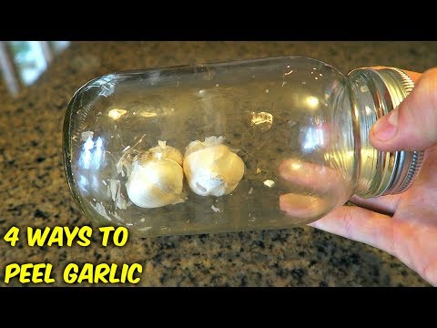 Four Clever Ways To Peel Garlic With Ease