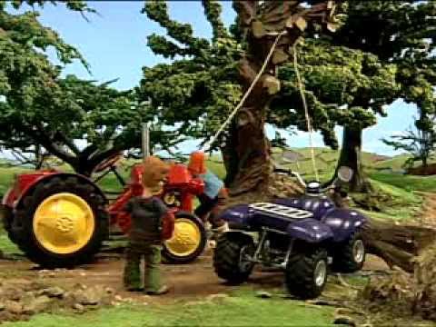 červený traktůrek