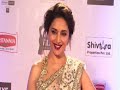 BOLLYWOOD CELEBS AT FILMFARE AWARDS 2016