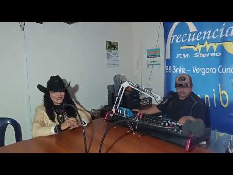 Chelo del norte la dama de hierro en radio Vergara cundinamarca y nimaima 😘🌹😘👌