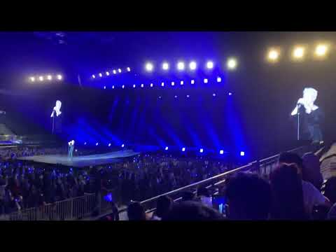WINNER CROSS TOUR IN KL FANCAM-HOONY SOLO SERENADE