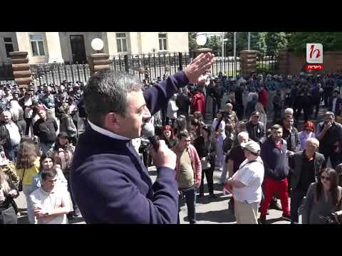 Պատգամավորները գնում են ԱԱԽ շենք, մոտիկից փոխանցեն ձեր պահանջները․ Իշխան Սաղաթելյան