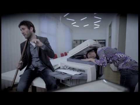 Klemen Slakonja as House M.D. - Jasna Kuljaj