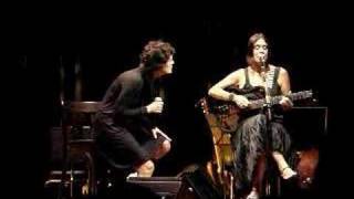 Zélia Duncan e Joyce- MEIO A MEIO -Teatro Fecap/SP20/04/08