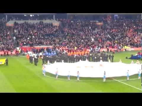 Spartanen ME1 naar Nederland-Estland in de Amsterdam Arena