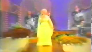 Dolly Parton - Burnin Love on The Dolly Show