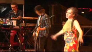 Mon Sakifo à Moi - Myriam : Catherine Ringer