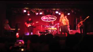 Julie Dexter "choices" live at BB Kings