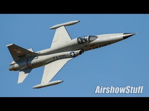 F-5 Freedom Fighter Flybys - Northern Illinois Airshow 2017