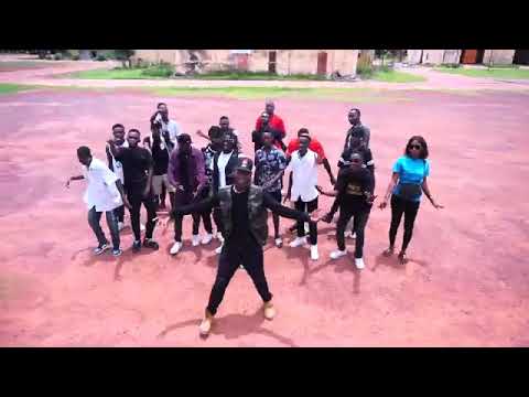 FLO FROM KOLDA CLASH SÉVÈREMENT MAXIME 92 (réplique)