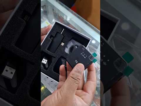 F11-2 Wireless Microphone