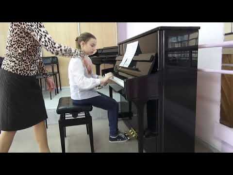 Открытый урок по фортепиано с Коломиец Настей , 5 класс