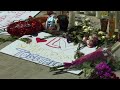 Las Vegas: un mémorial de fortune rend hommage aux victimes