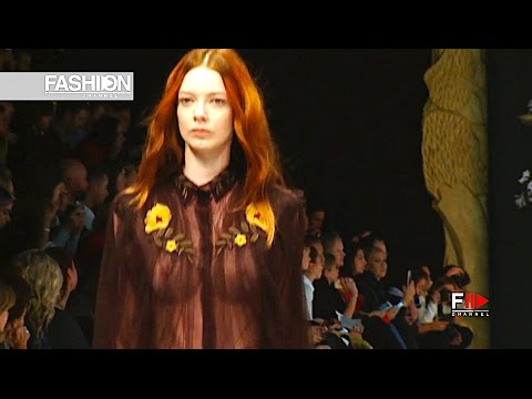 FABERLIC by ALENA AKHMADULLINA Moscow Spring Summer 2017 - Fashion Channel